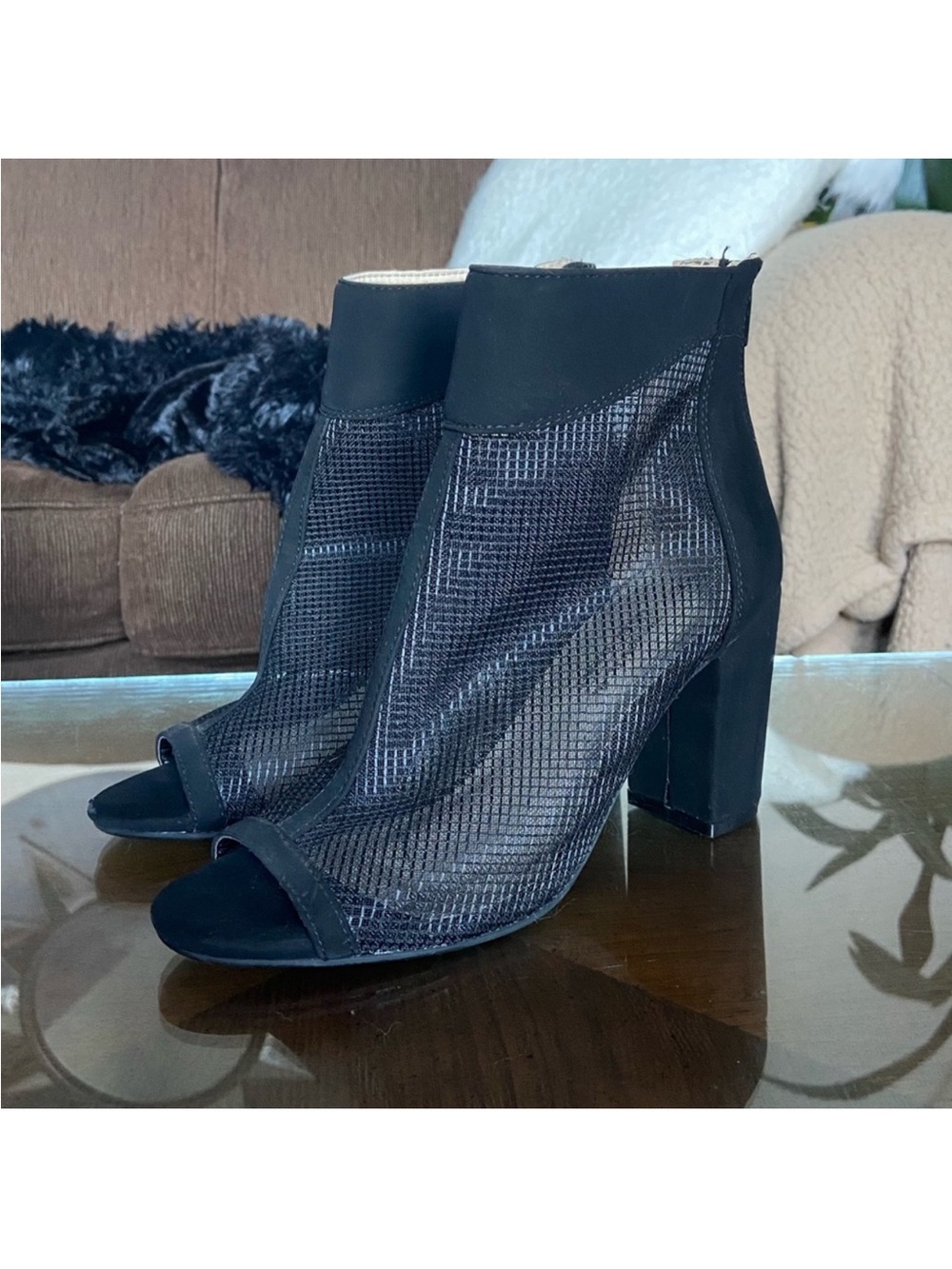 ☀️ George ☀️ black mesh booties